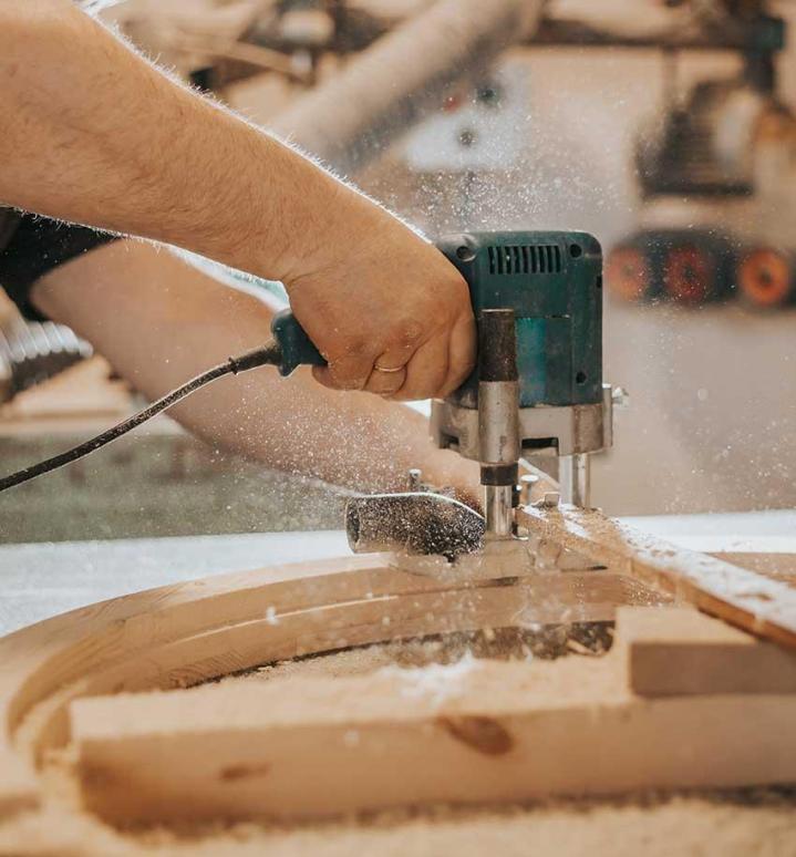 Fabrication de menuiserie intérieure Barcelonnette