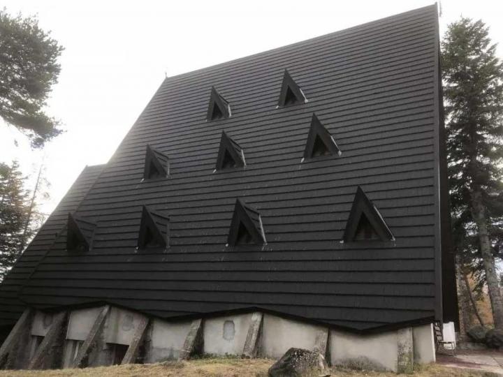 Installation de couverture Barcelonnette